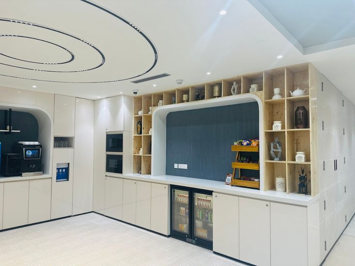 The Executive Centre RMZ One Paramount